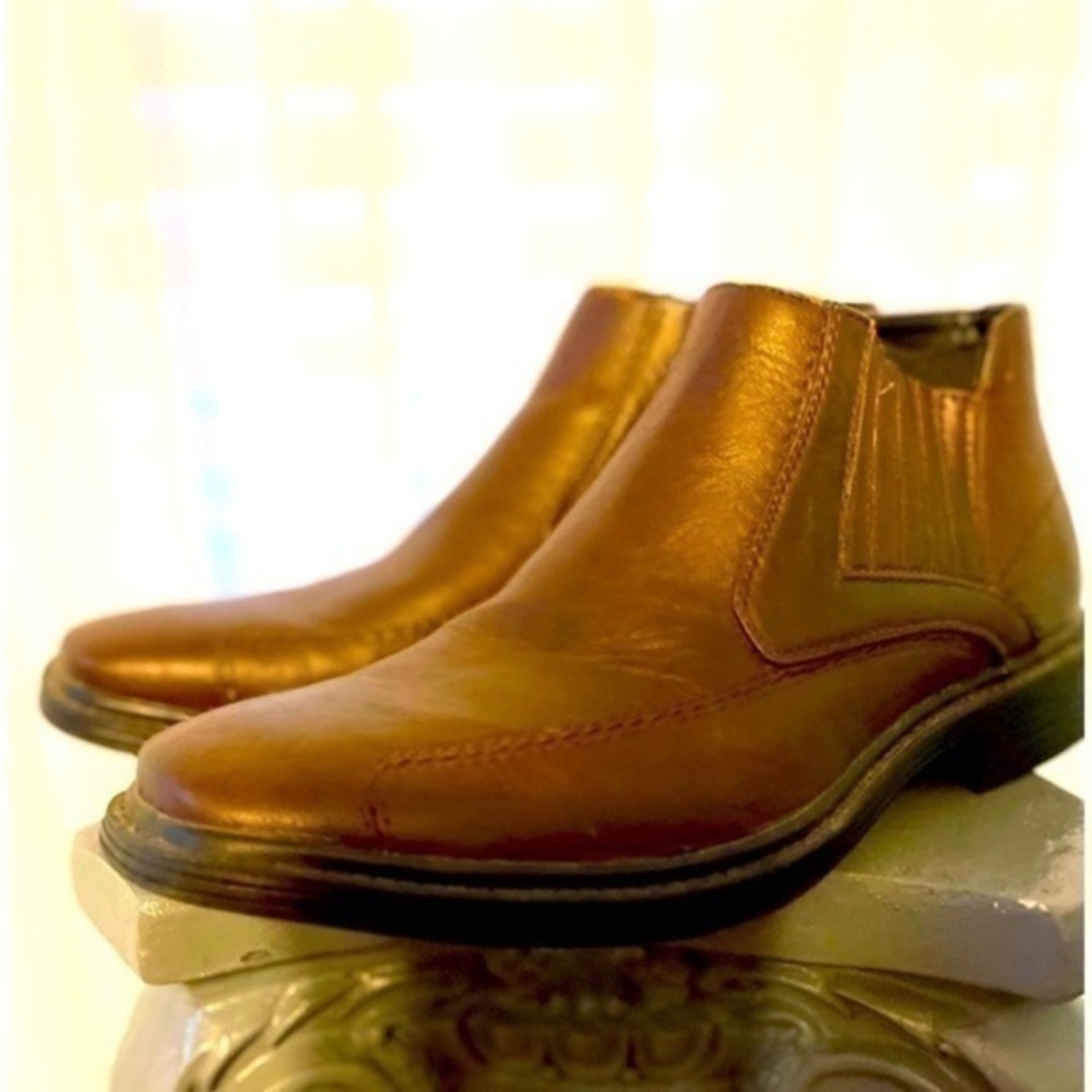Unlisted Kenneth Cole Leather Shoes men’s size 11